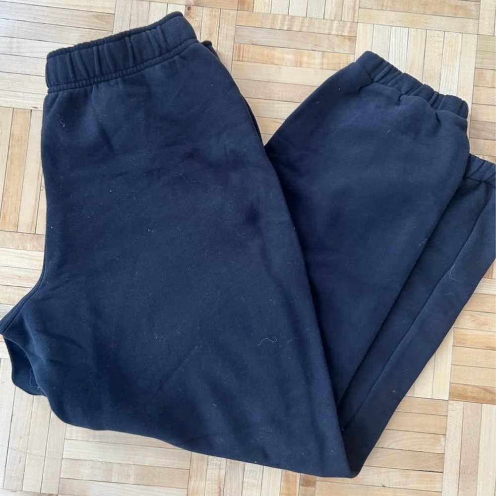 Black Lululemon Jogger Sweatpants